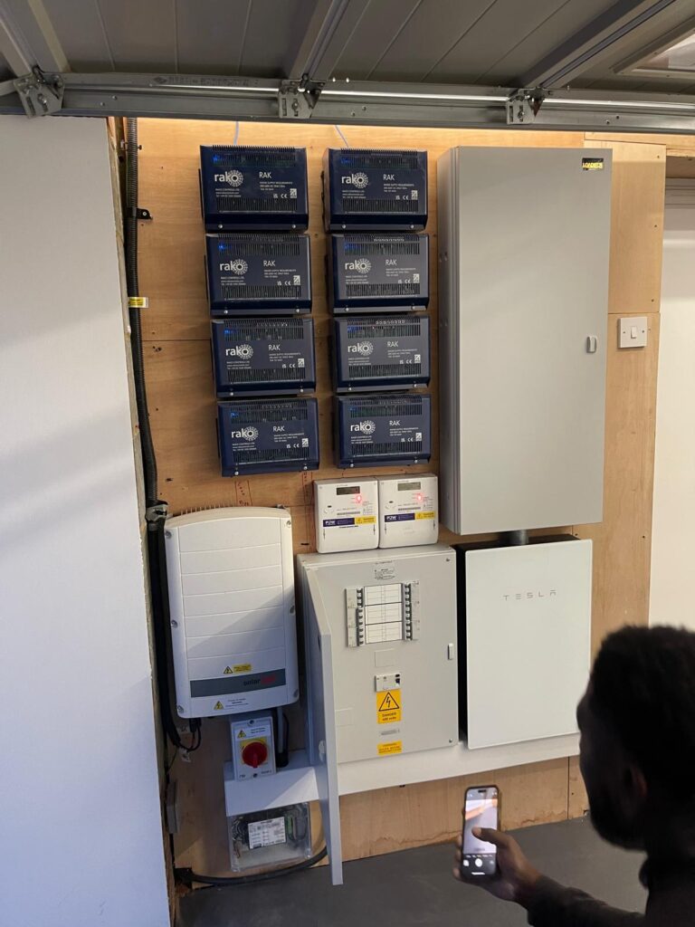 Smart house / Watford
