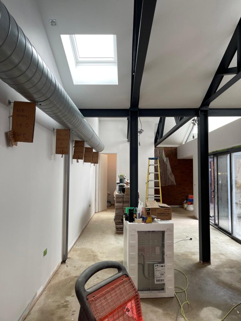 Gallery / Deal CT14