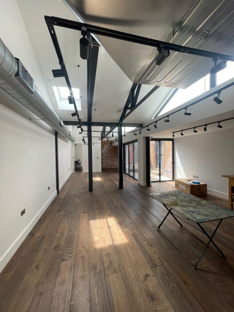 Gallery / Deal CT14